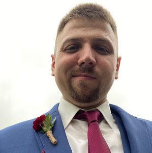 Meet your Posher, Bradley